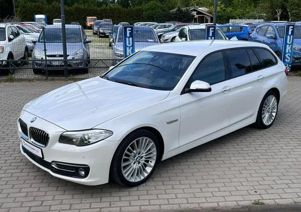 łódzkie BMW Seria 5 cena 76500 przebieg: 158000, rok produkcji 2015 z Piwniczna-Zdrój